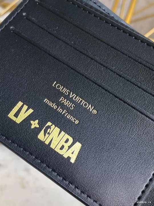 WIS WALLET MULTIPLE LOUIS VUITTON LVXNBA 0713